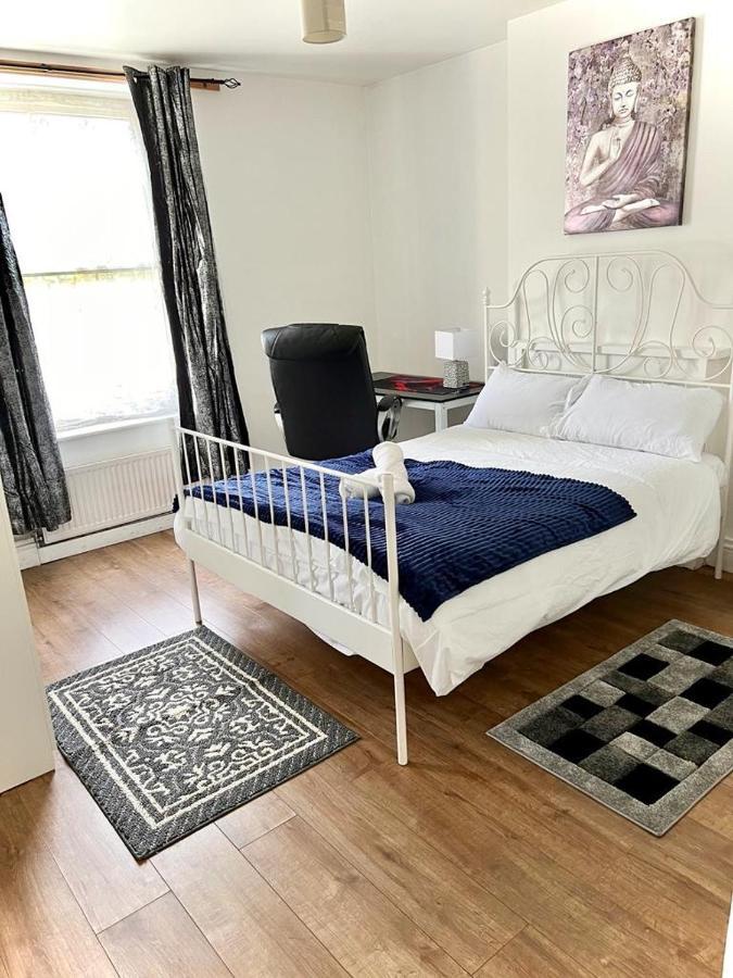 Shadwell Holiday Rooms London Exterior foto