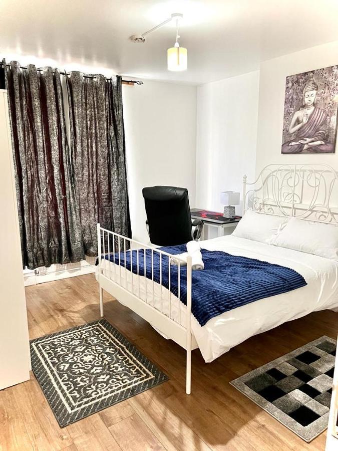 Shadwell Holiday Rooms London Exterior foto